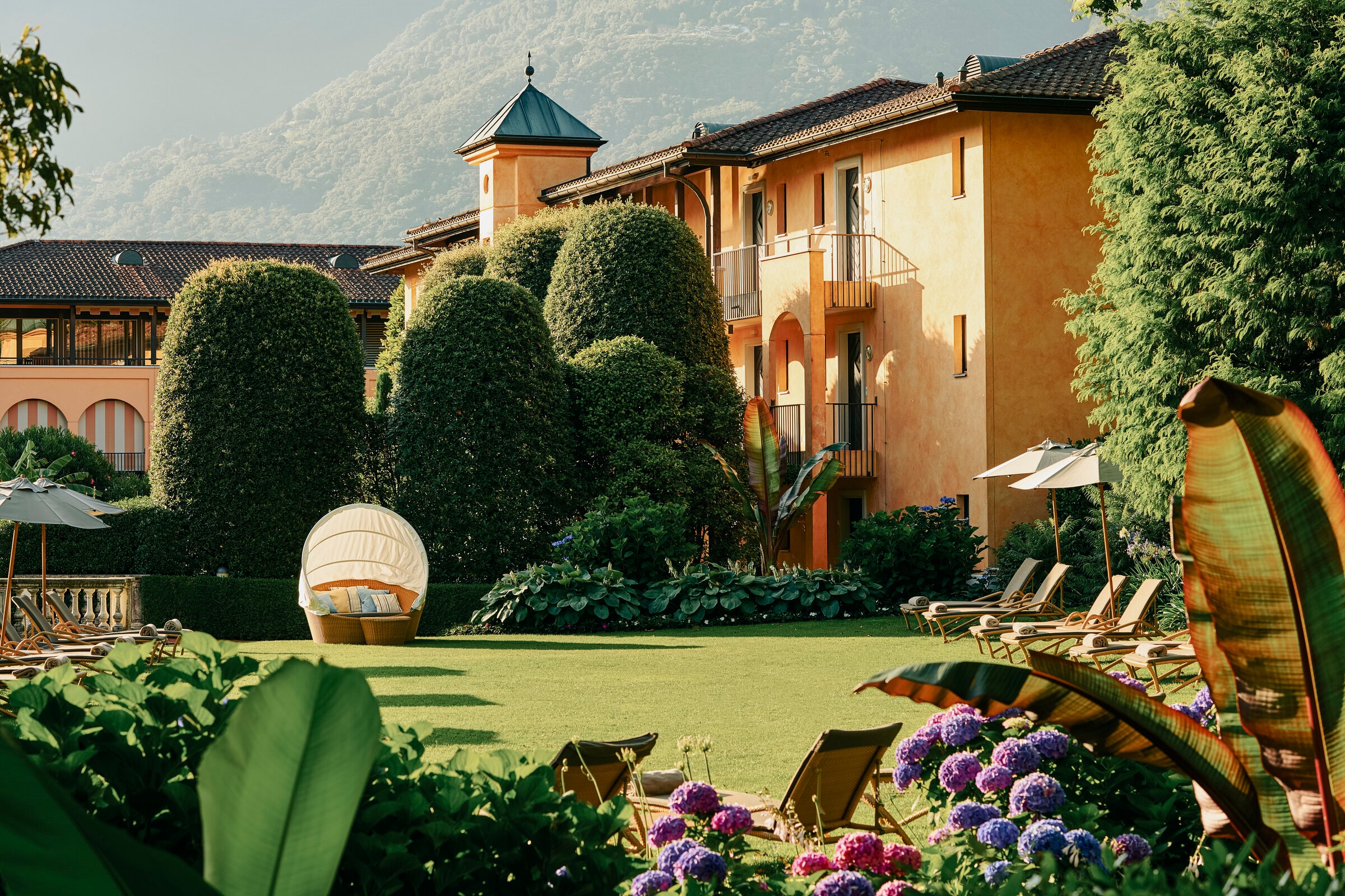 Giardino Ascona — üppiger mediterraner Park mit Palmen