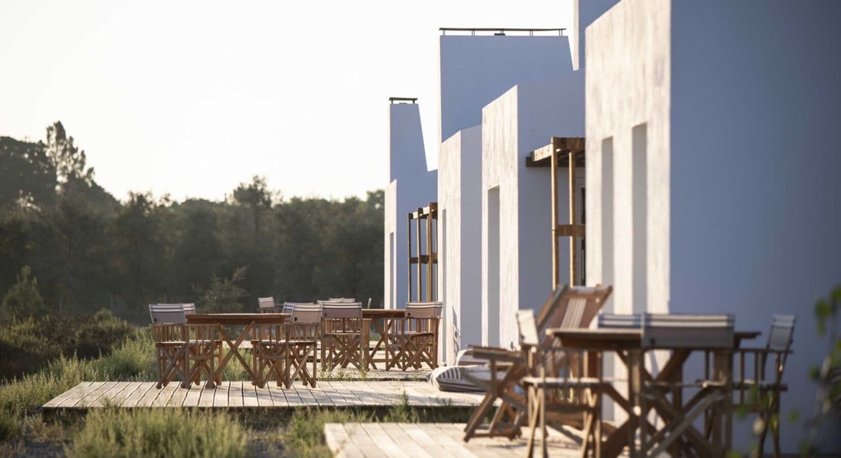 Why We Keep Coming Back to Farmhouses
