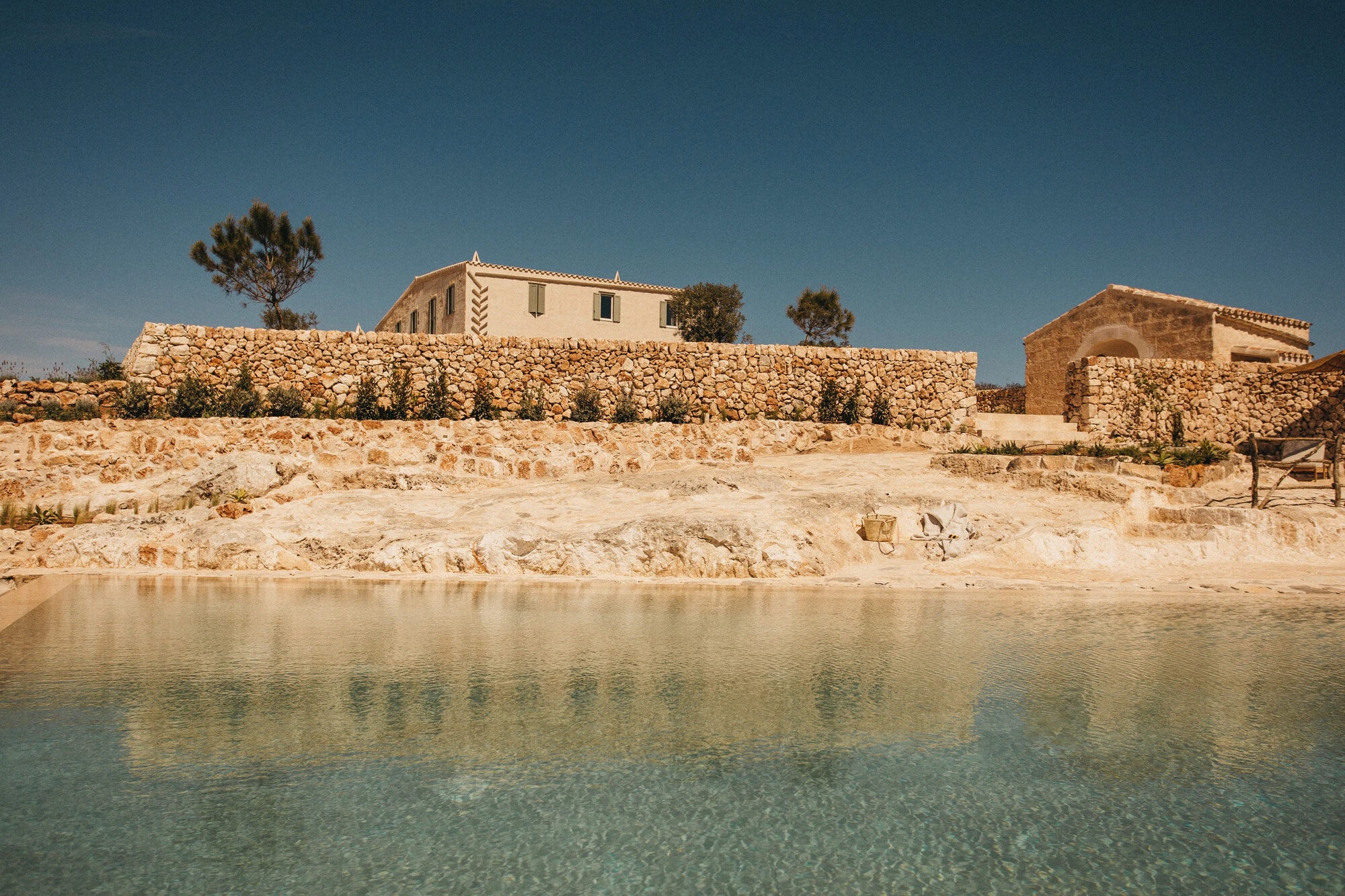 Son Blanc Farmhouse